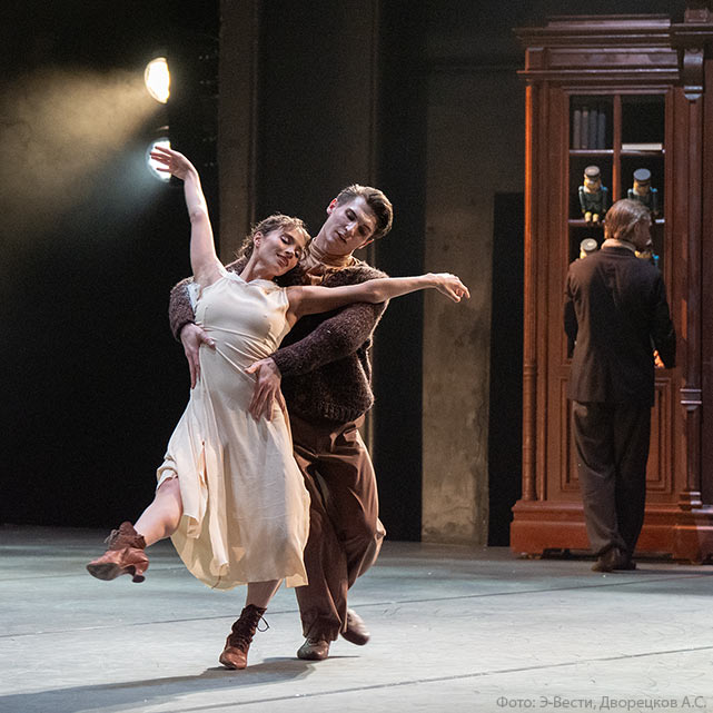 Щелкунчик в стиле современного танца