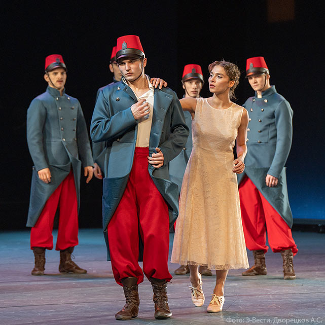 Щелкунчик в стиле современного танца